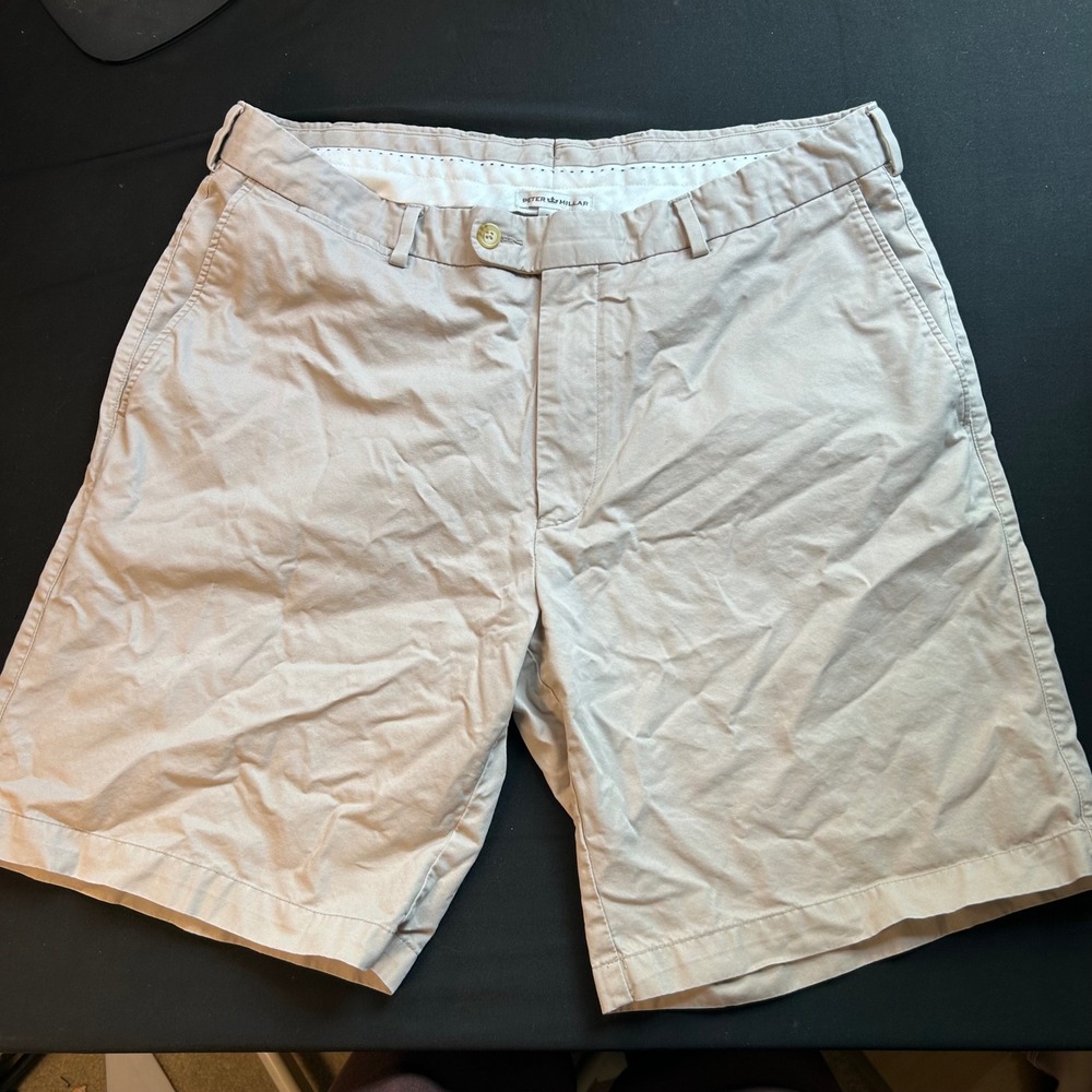 Peter Millar Men's 36 light tan khaki 100% Cotton Flat Front chino shorts Preppy